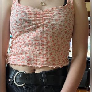 🥕Billabong coral, floral, cropped tank top🐷